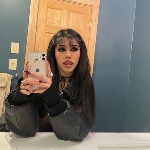 Meet your Posher, Jen